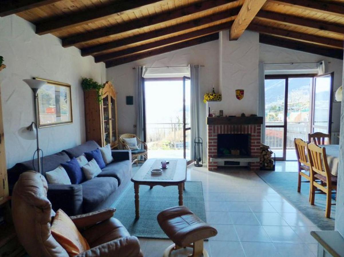 Residenza Arcobaleno Apartman Pino Lago Maggiore Kültér fotó