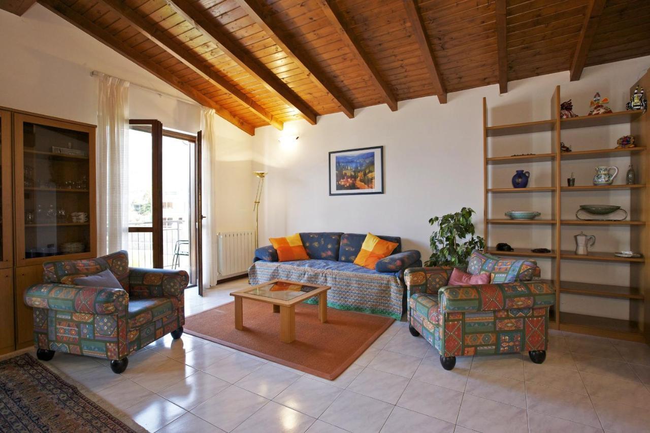 Residenza Arcobaleno Apartman Pino Lago Maggiore Kültér fotó