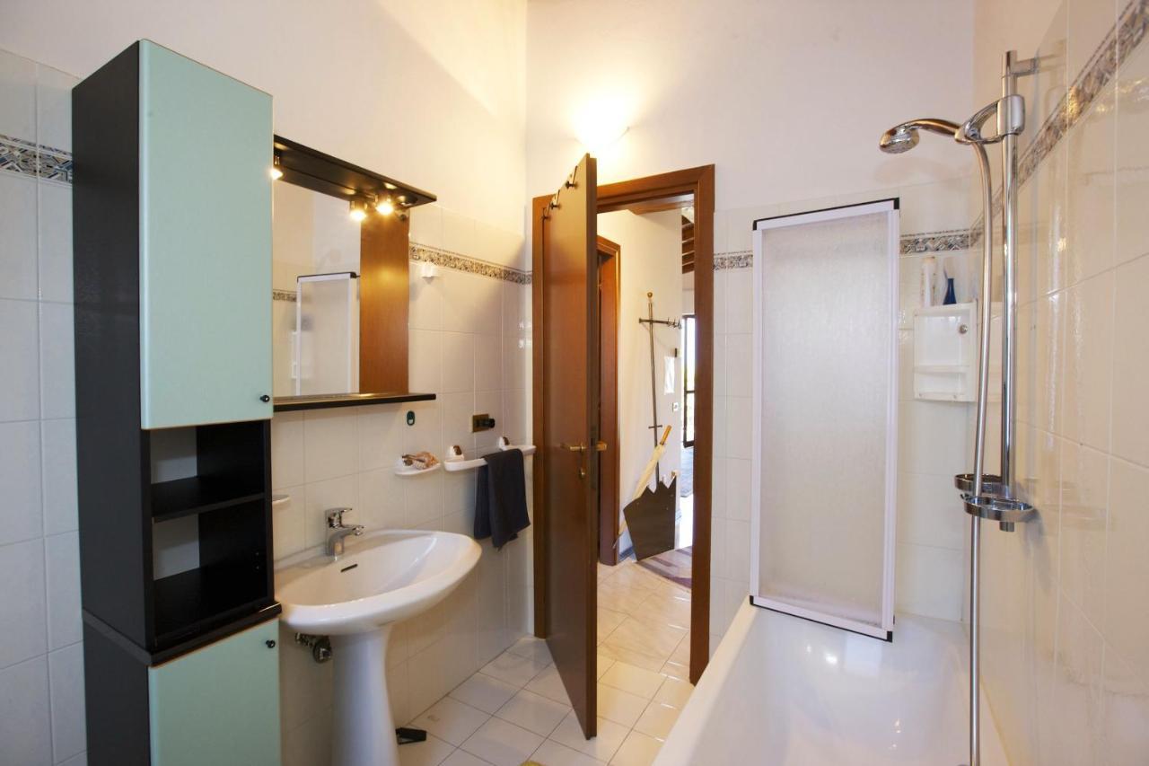 Residenza Arcobaleno Apartman Pino Lago Maggiore Kültér fotó