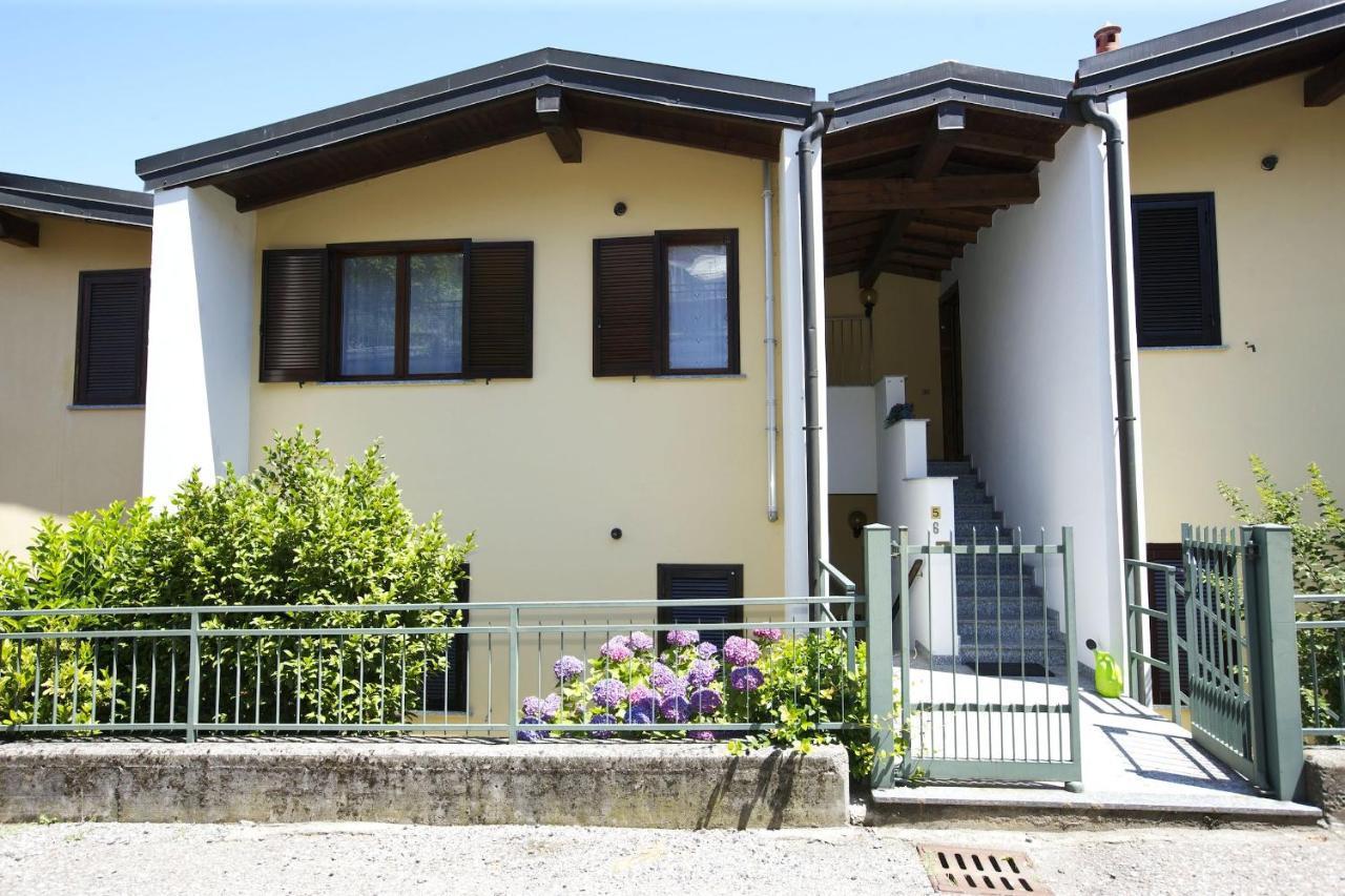 Residenza Arcobaleno Apartman Pino Lago Maggiore Kültér fotó